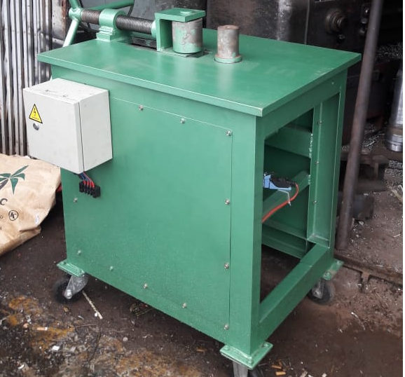 MÁY BẺ CO SG D76
